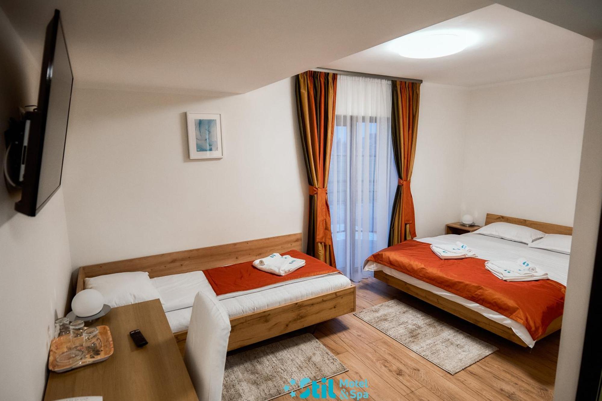 Stil Motel & Spa Tasnad Exteriér fotografie