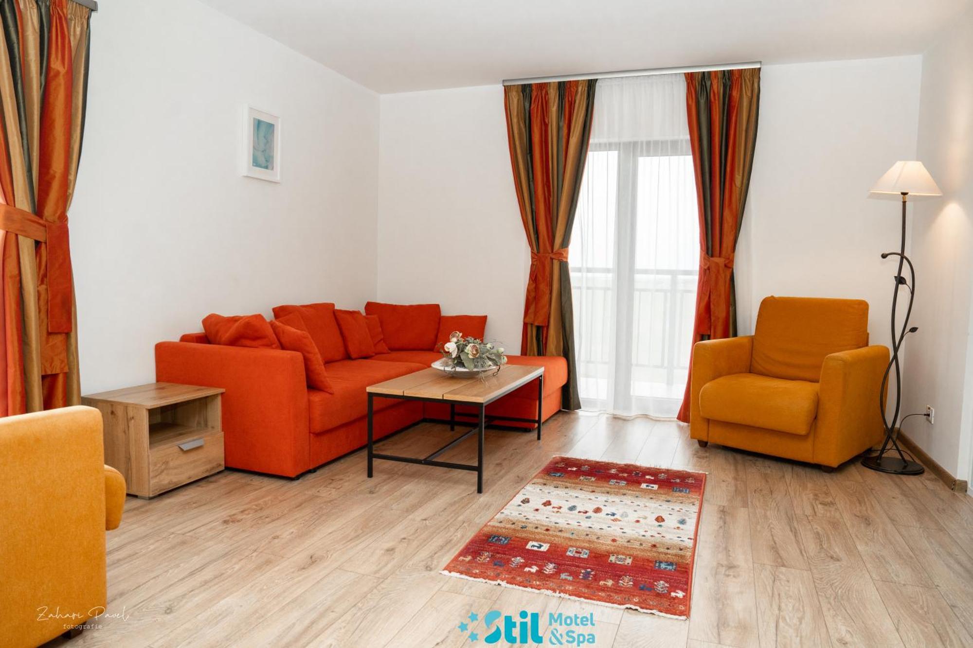 Stil Motel & Spa Tasnad Exteriér fotografie