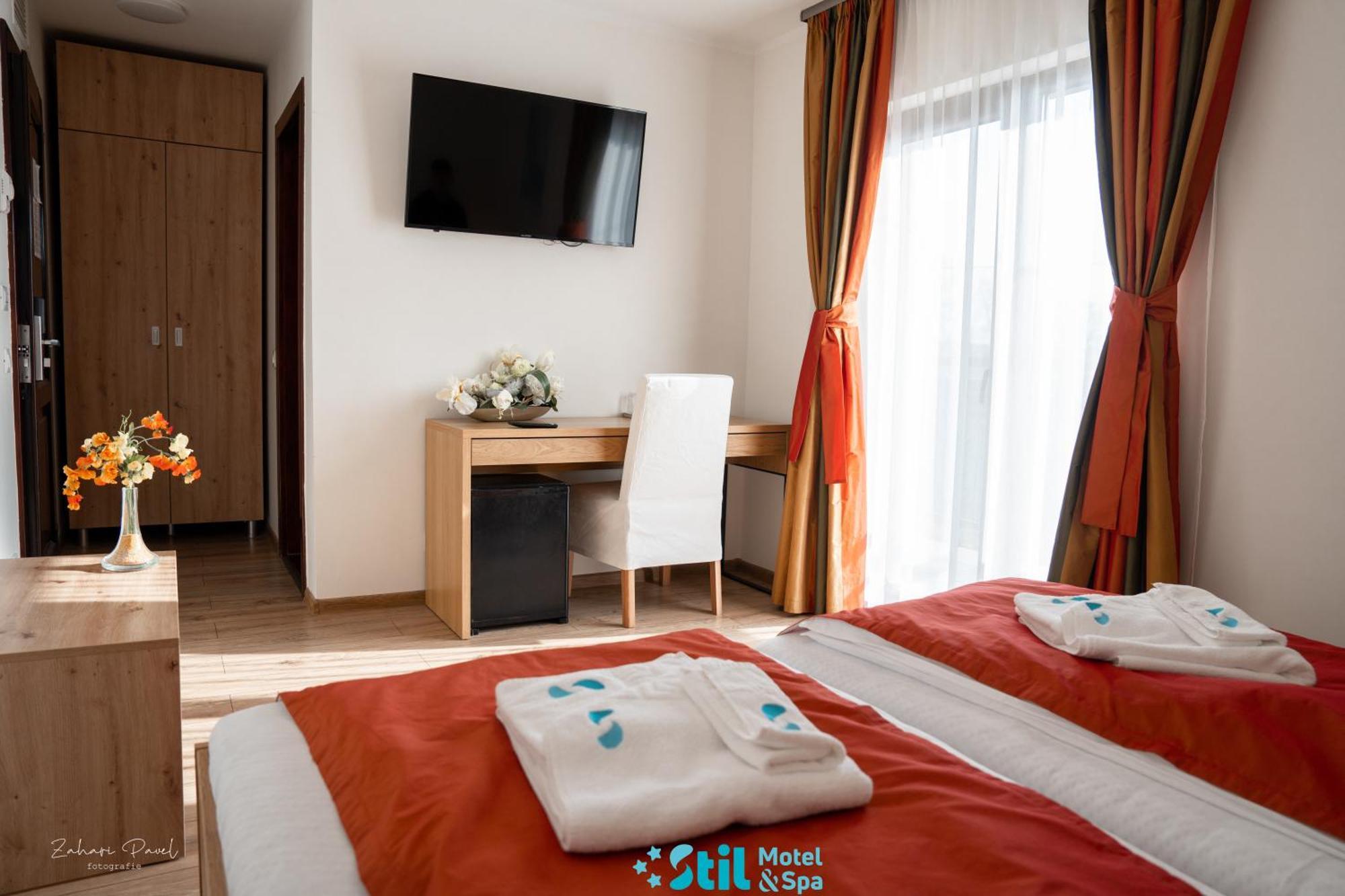 Stil Motel & Spa Tasnad Exteriér fotografie