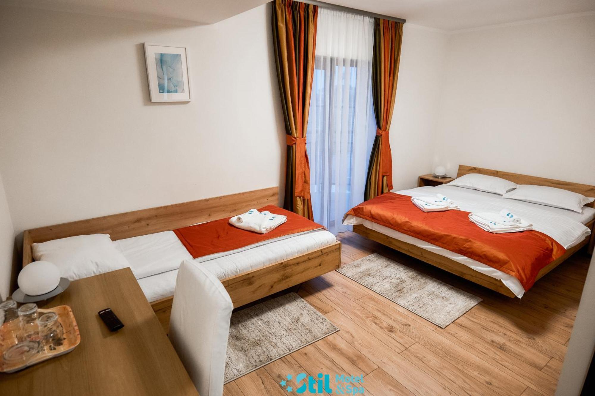Stil Motel & Spa Tasnad Exteriér fotografie