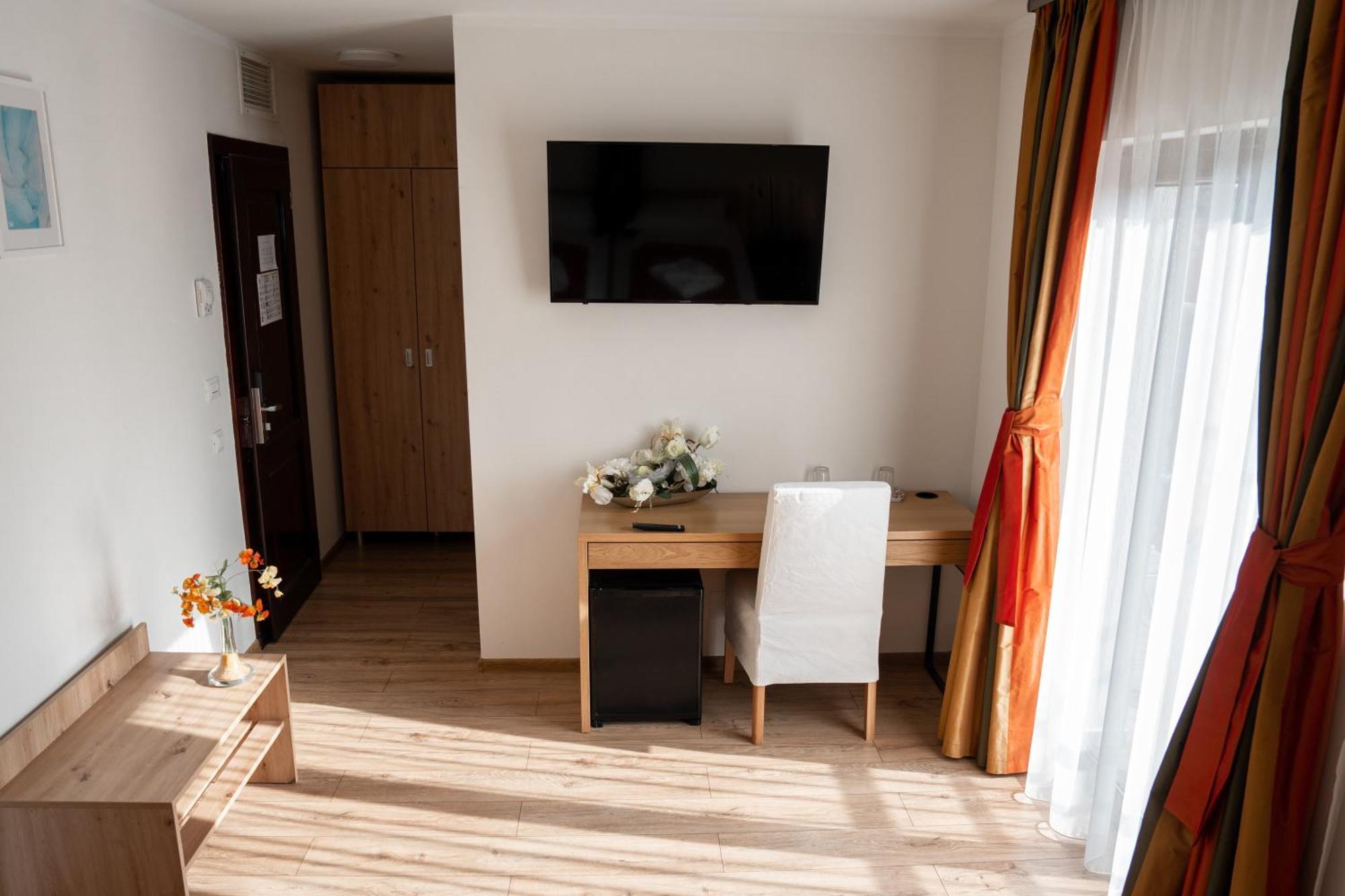 Stil Motel & Spa Tasnad Exteriér fotografie
