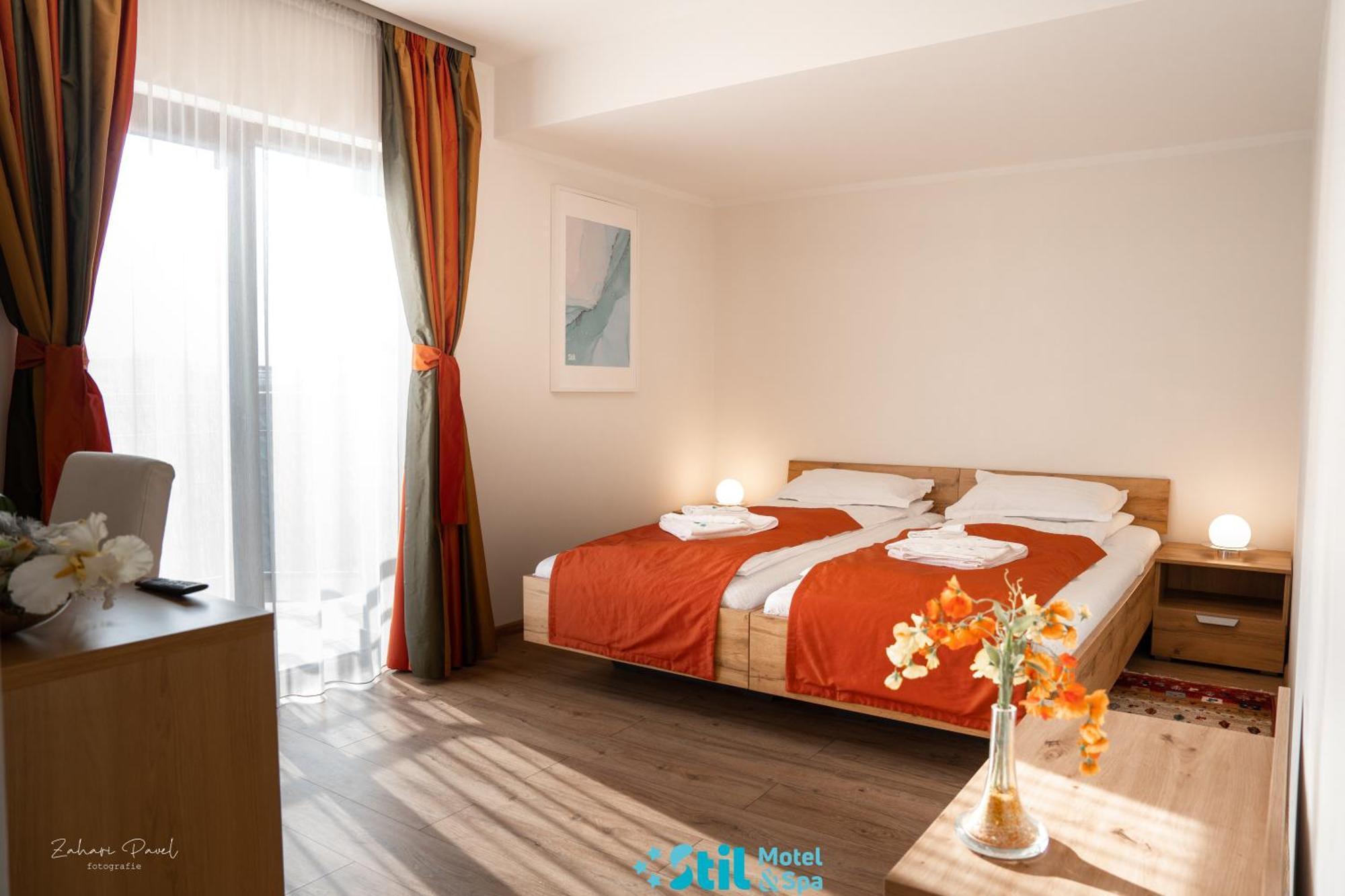 Stil Motel & Spa Tasnad Exteriér fotografie