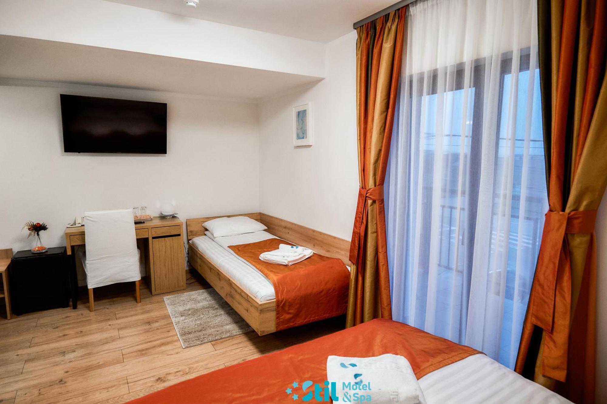 Stil Motel & Spa Tasnad Exteriér fotografie