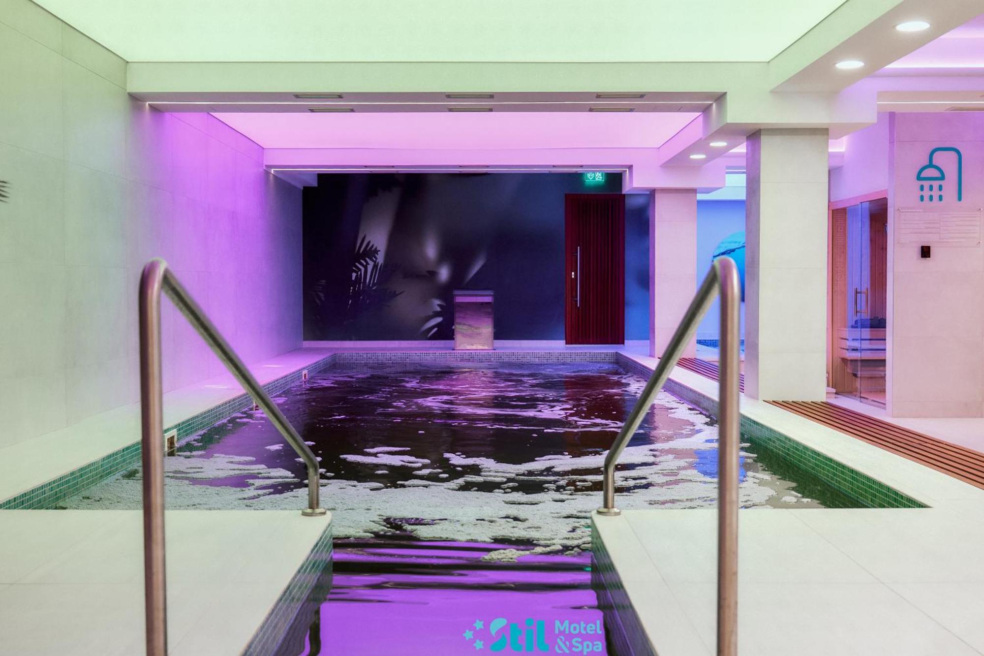 Stil Motel & Spa Tasnad Exteriér fotografie
