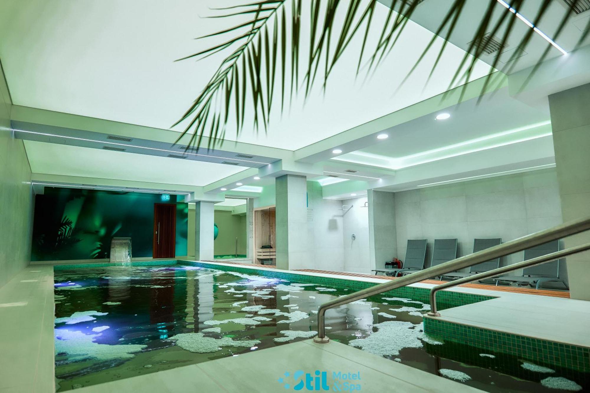 Stil Motel & Spa Tasnad Exteriér fotografie